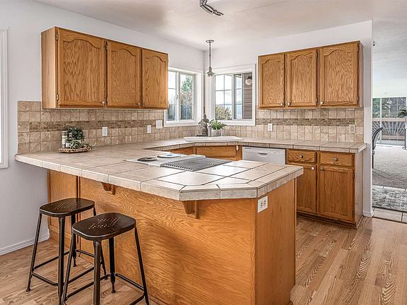 4th image of 5311 N Vista Grande Dr