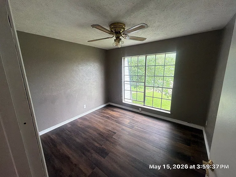 Front bedroom.