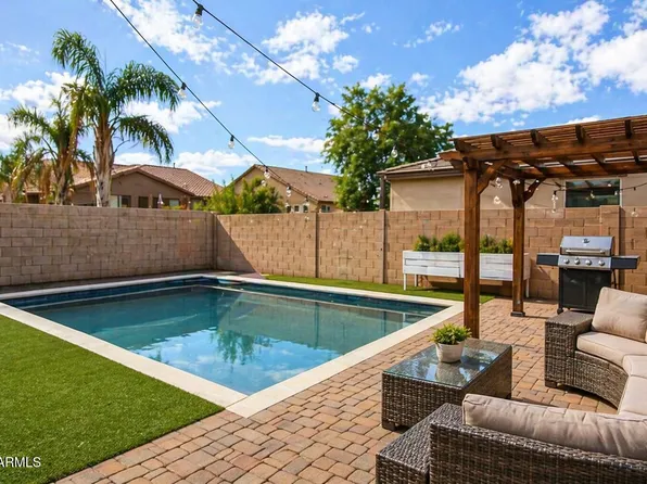 35744 N BANDOLIER Drive, San Tan Valley, AZ 85144