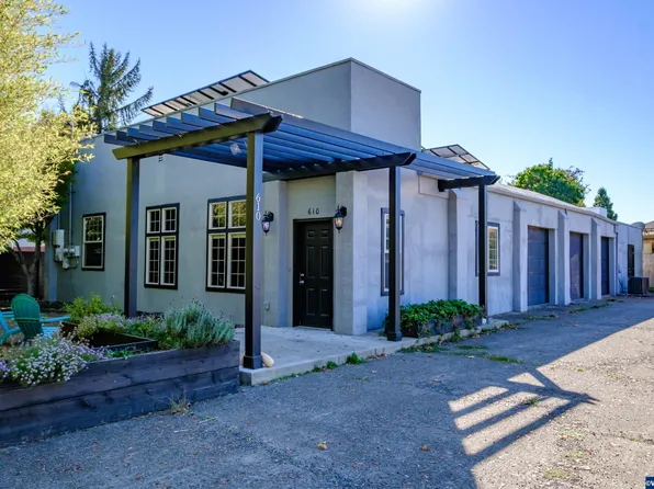 610 13th Ave SE, Albany, OR 97322