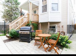 1711 N Maplewood Ave #2R, Chicago, IL 60647