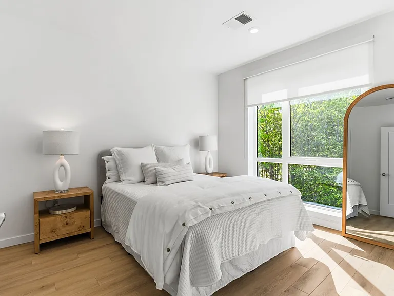 2454 Lafayette Rd #316 — Photo 4