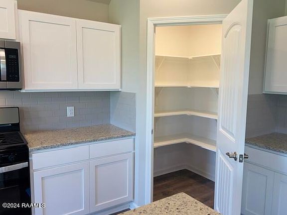 4th image of 3405 Magnolia Cove Ct