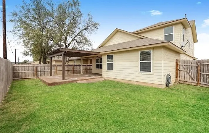 4652 Palmetto Pl — Photo 8