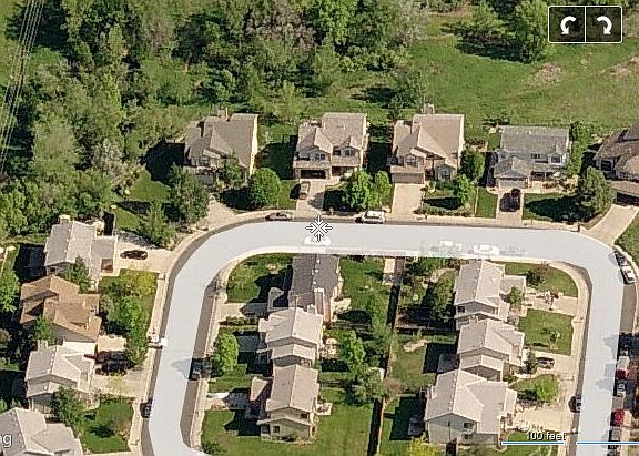 Top row, 2nd house from left