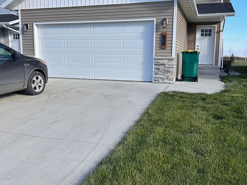 236 Divide Dr