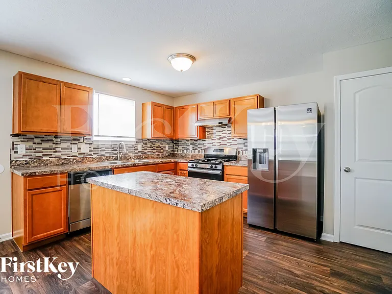 2144 Greencrest Way — Photo 8