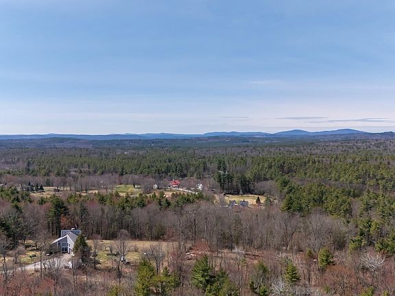 4th image of 19 Highland Drive
