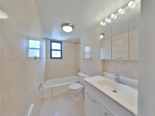 236 East 36th Street image 4 of 8