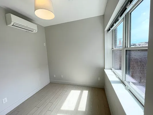 Rented by Bruma Realty LLC | media 12