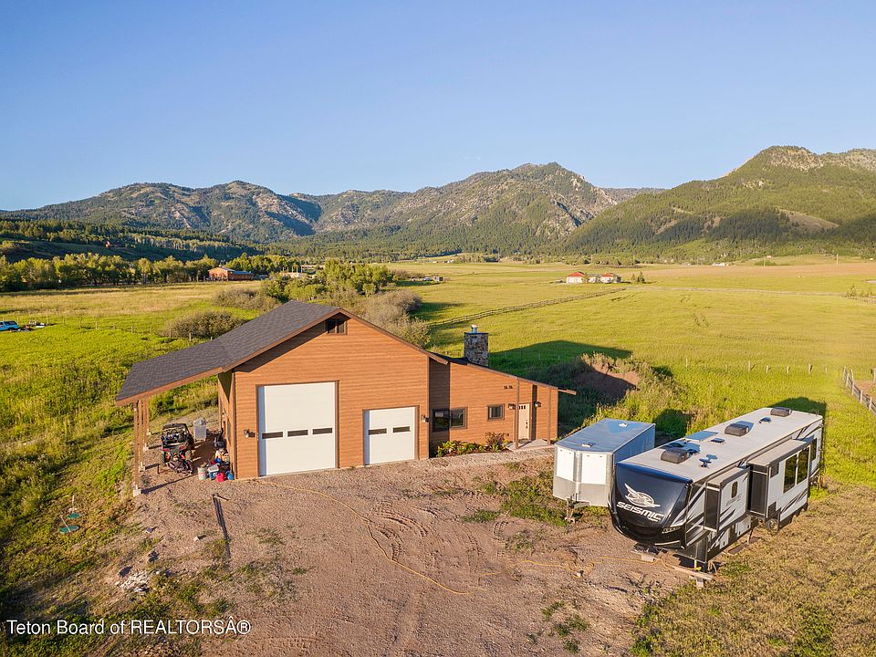 330 Gallup Dr, Etna, WY 83118 MLS 232027 Zillow