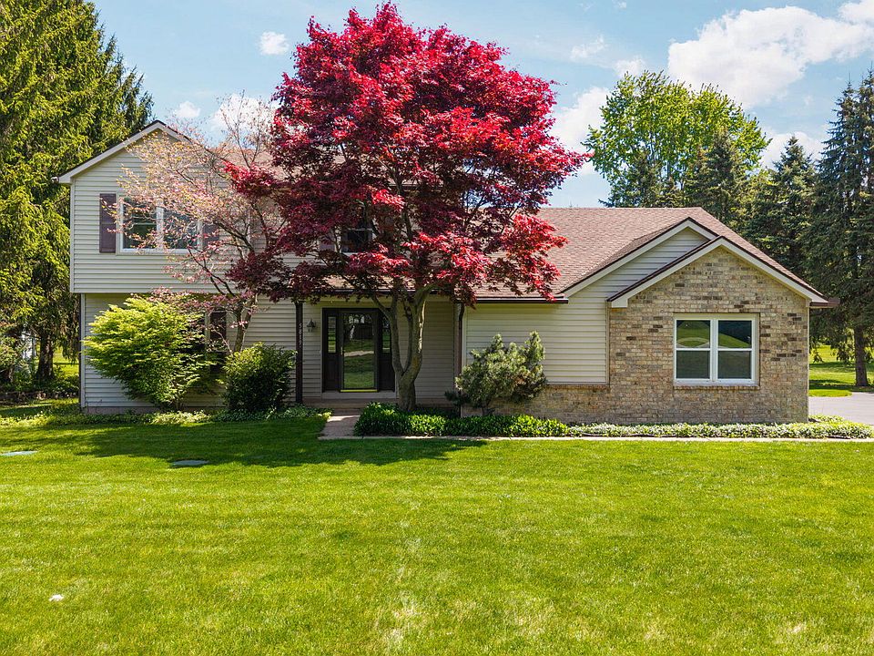 1st image of 5819 Shagbark Dr