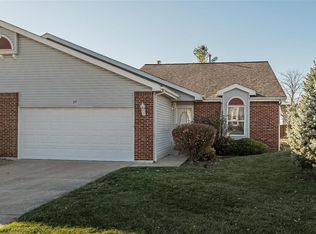 37 Lienemann Ct #58, Saint Charles, MO