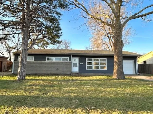 924 E Kirwin Ave, Salina, KS 67401