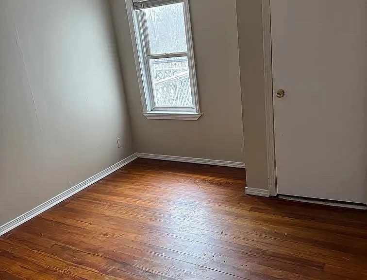 130 Central St #5 — Photo 6