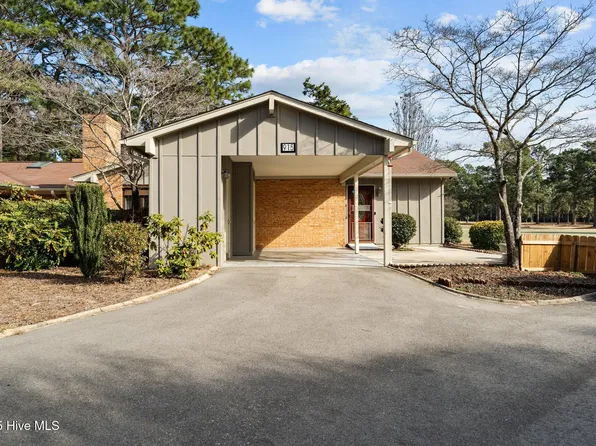 915 Satinwood Court, Southern Pines, NC 28387