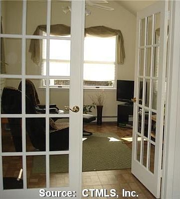 2nd image of 26 Wintergreen Ave