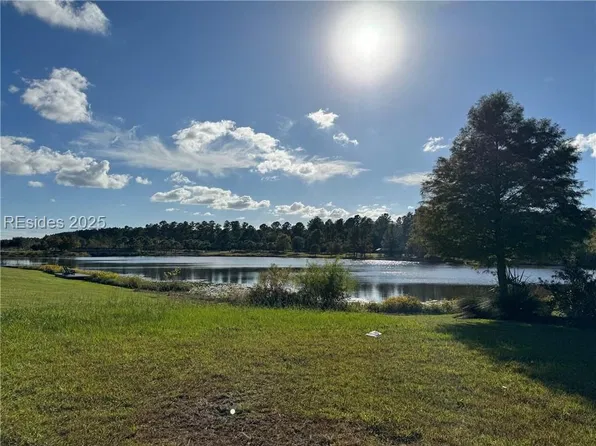 61 River Oak Way, Hardeeville, SC 29927