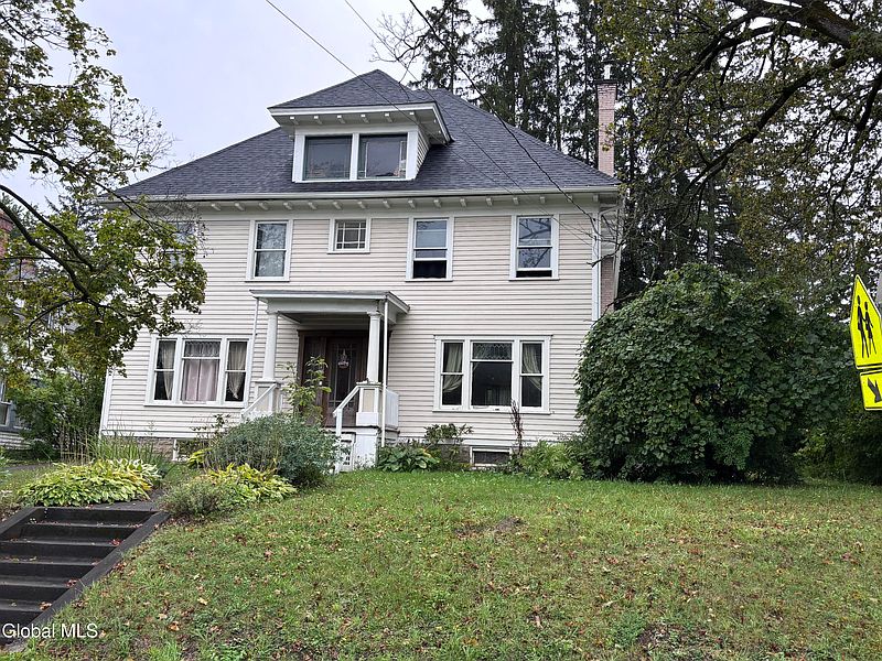 2nd image of 318 E Main Street