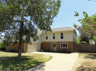 108 Springridge Ln, Euless, TX 76039