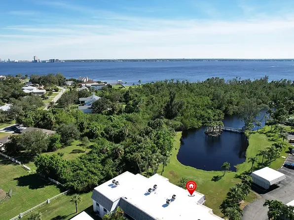 3914 Orange Grove Blvd APT 6, North Fort Myers, FL 33903