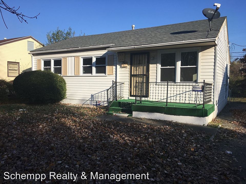 1st image of 5021 Broadmoor Blvd