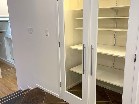 5th image of 3258 Folsom St APT 1