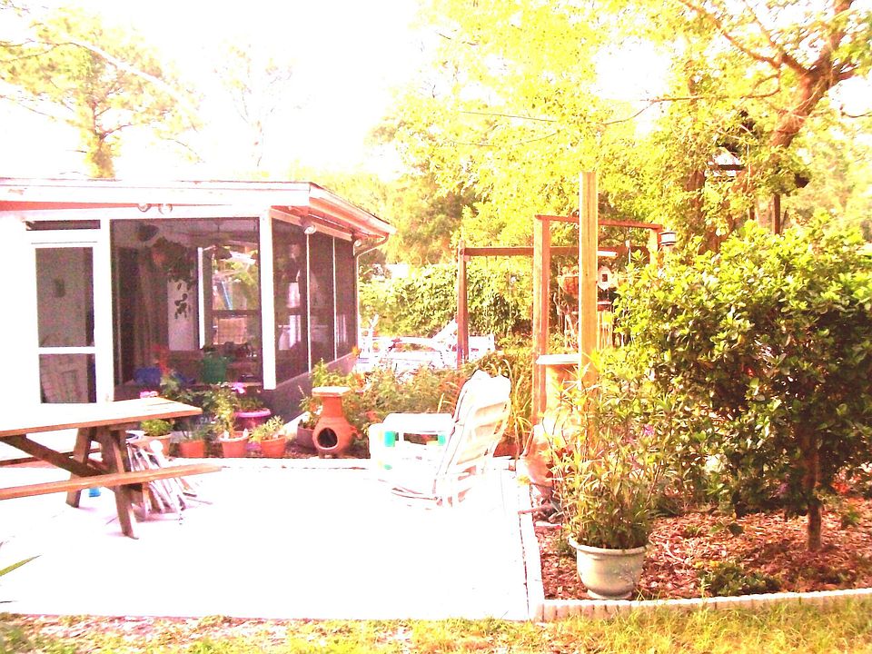 2nd image of 2511 Sweetland Ave