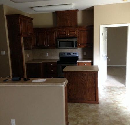 5th image of 2300 Willow Dr