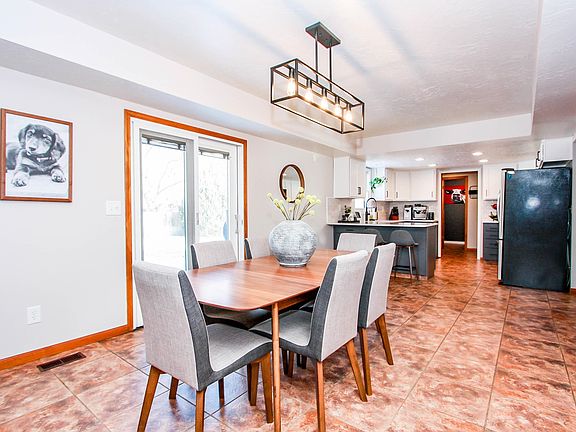 5th image of 3601 Edna Ct.