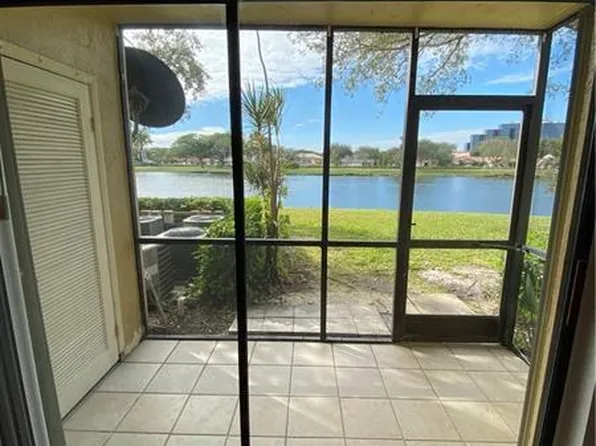 9022 NW 28th Dr APT 2107, Coral Springs, FL 33065