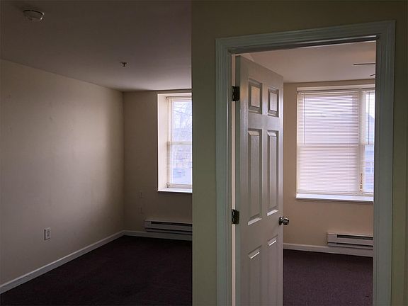 2nd image of 5830 N 16th St APT 32