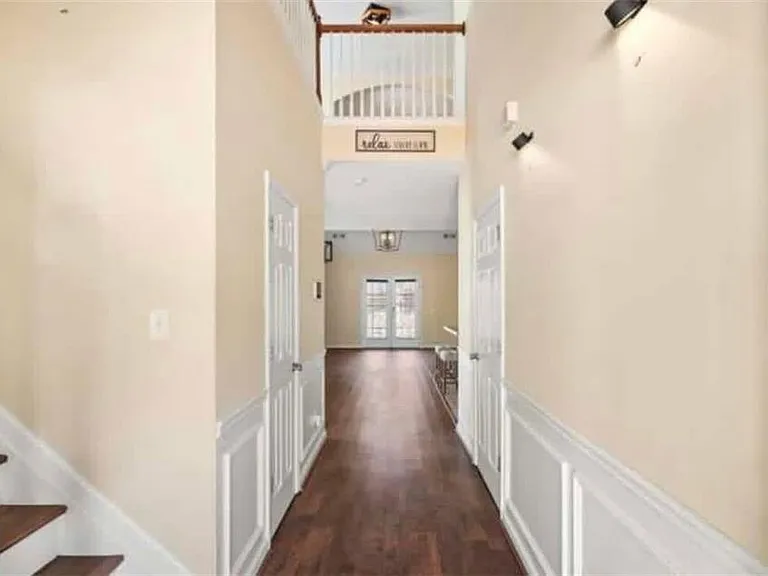 2162 Capella Cir SW — Photo 2