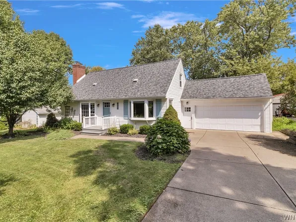 4279 Beach Ave, Hamburg, NY 14075