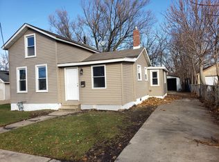 768 Fulton St, Aurora, IL 60505