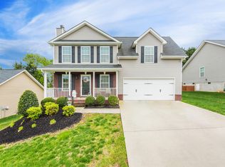 1743 Thebes Ln, Powell, TN 37849