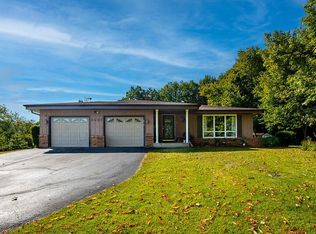 6401 Running Horse Rd, Racine, WI 53402