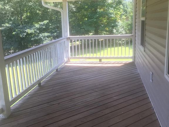 3rd image of 206 Chattan Ct