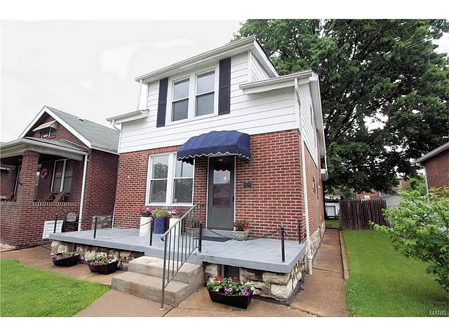 5239 Quincy St photo 1