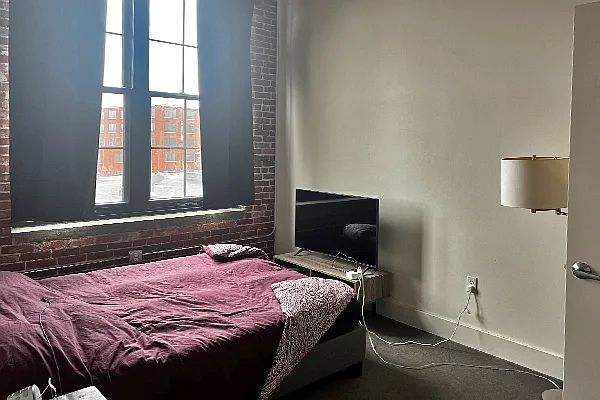 2 bed, 1.0 bath, 1045 sqft, $2,700 — Photo 3