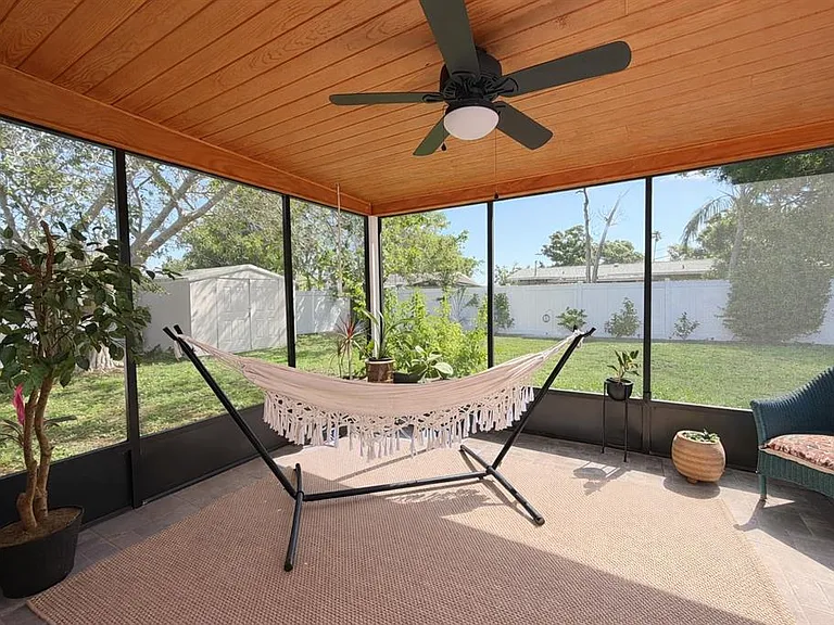 3748 Manatee Dr SE — Photo 14