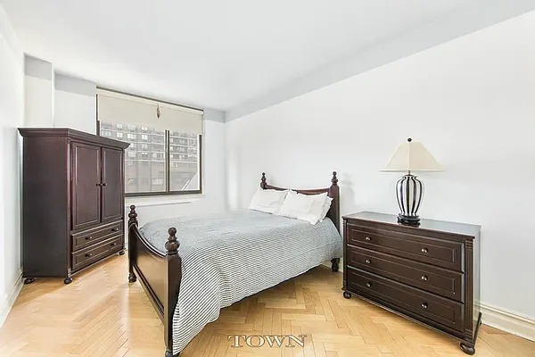 Sold by Town Residential | media 4