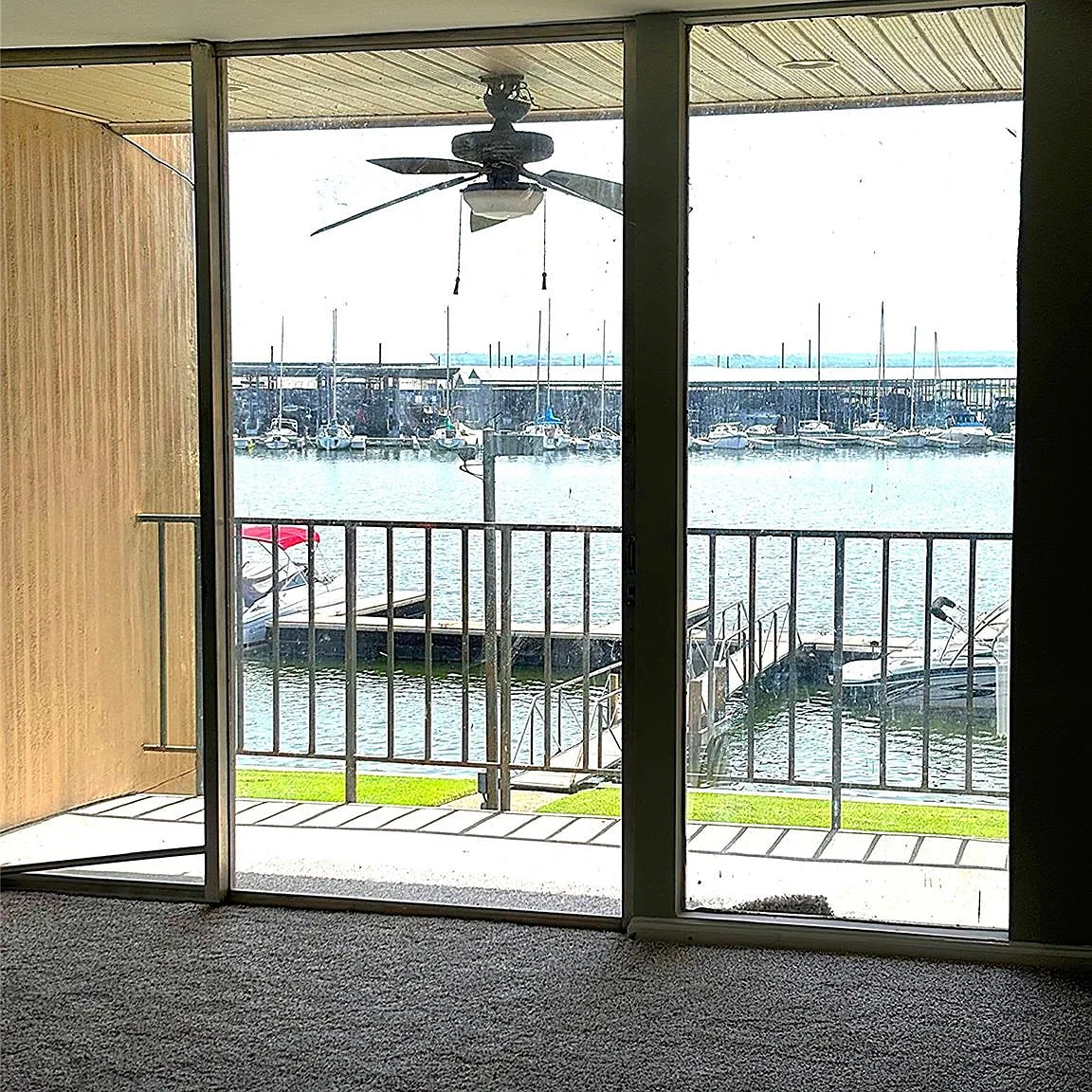 Studio, 1.0 bath, 343 sqft, $975 — Photo 2