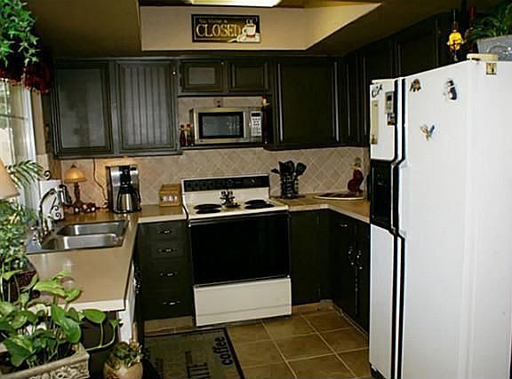 4th image of 3440 Glenwood Ln
