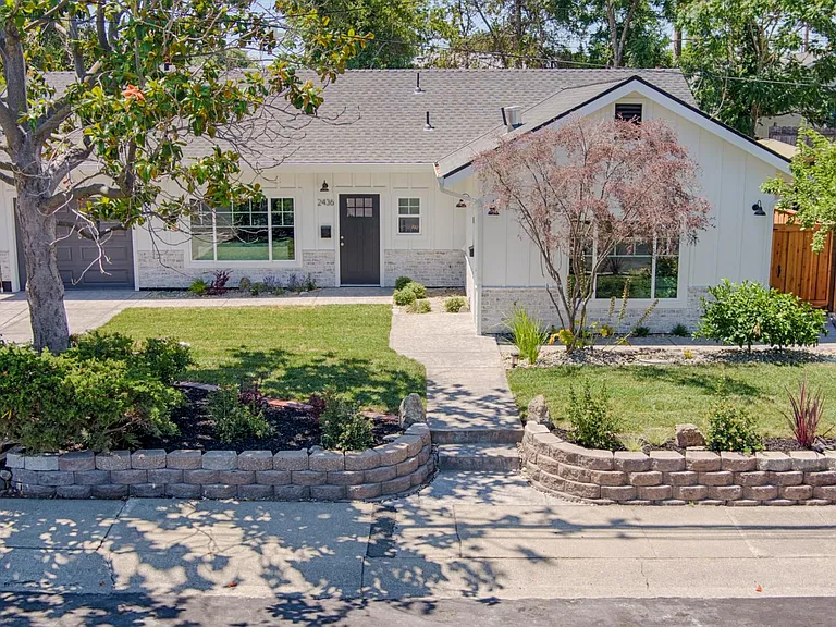 2436 Krueger Dr #A — Photo 5