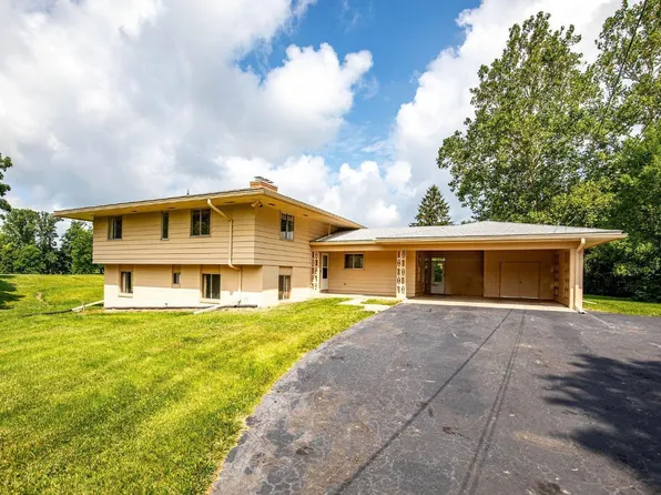 134 Pin Oak Dr, Oxford, OH 45056