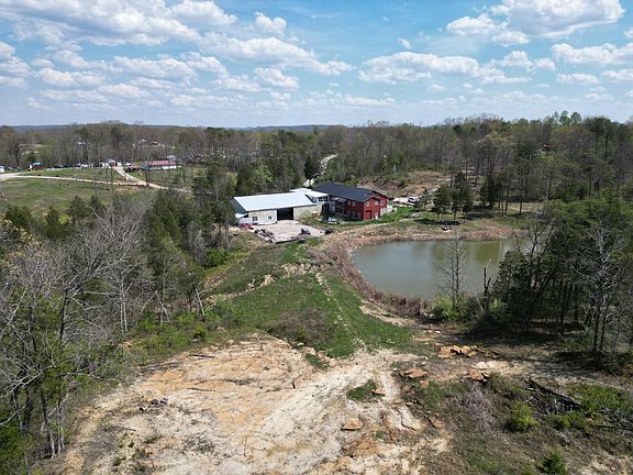 4th image of 281 Adams Rd