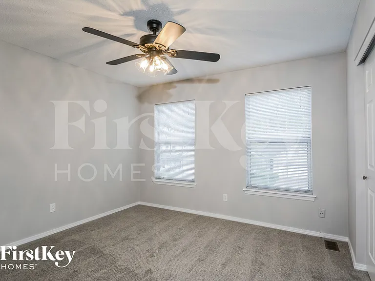 457 Oak Glen Dr — Photo 12