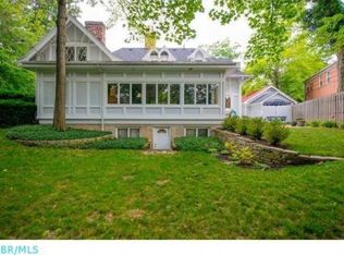 1600 Roxbury Rd, Columbus, OH 43212