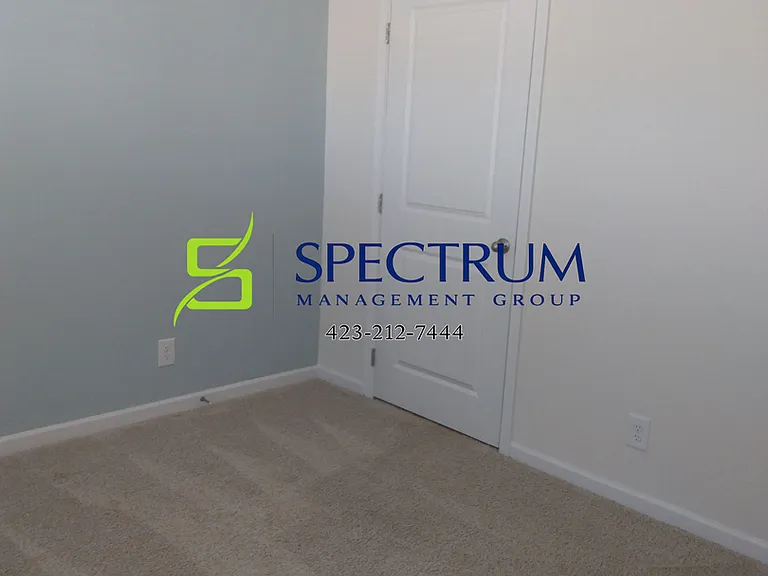220 Greene Ln — Photo 11